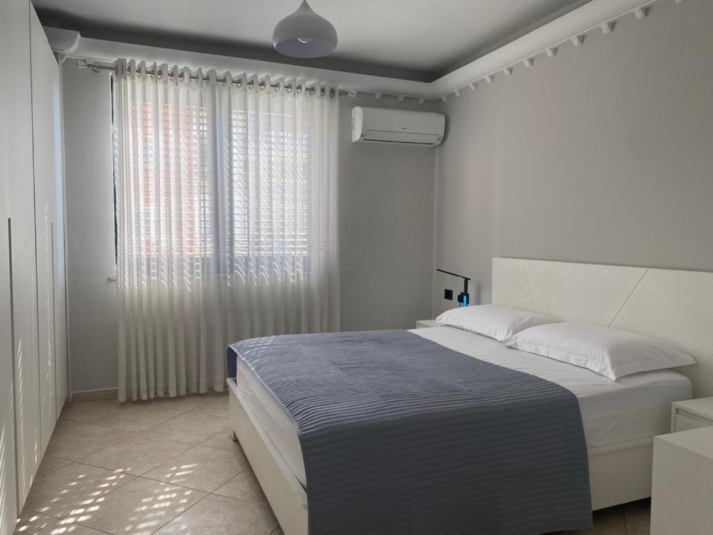 Laureta Central Apartment Tirana Kültér fotó