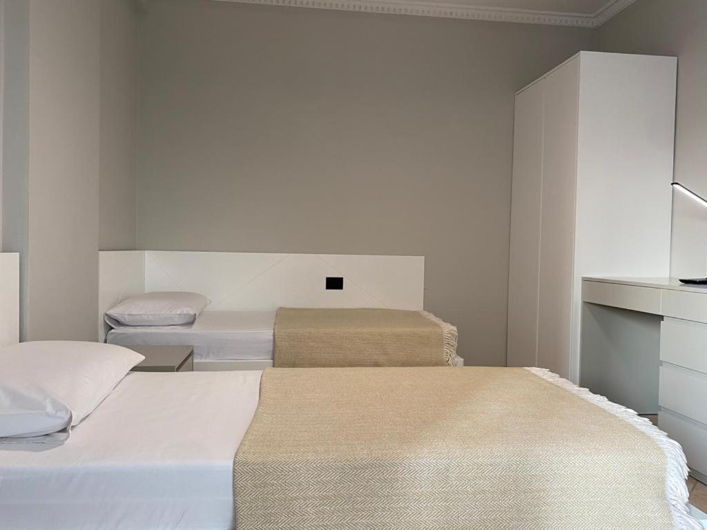 Laureta Central Apartment Tirana Kültér fotó